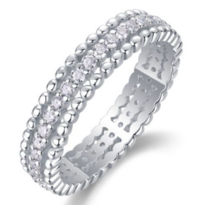 Lumiere Vela Diamond Ring 18K White Gold Vermeil with Moissanites